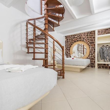 Secret Earth Villas - Santorini Kamári Eksteriør billede
